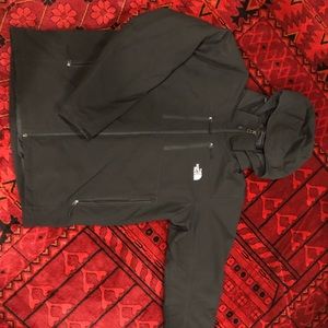 North face Insulated Jacket. Men’s large.